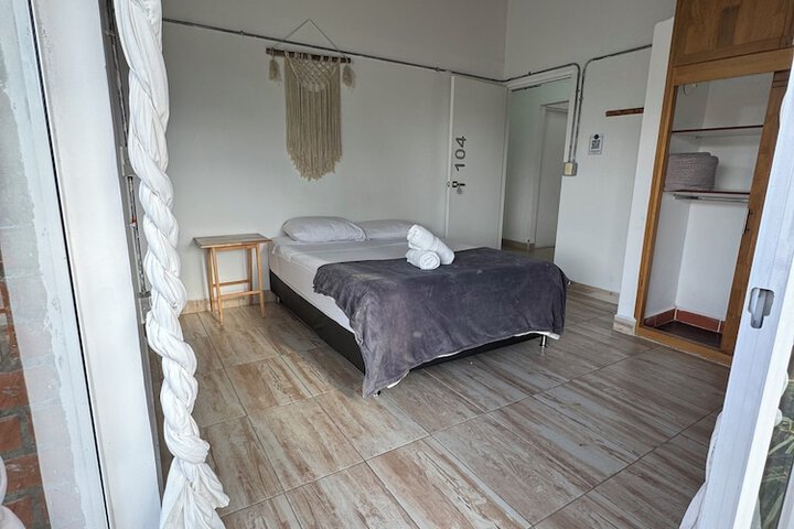 Room 35 of 51