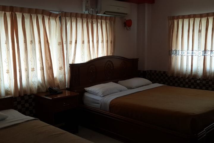 Room 16 of 51