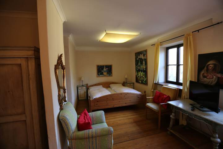 Room 22 of 86