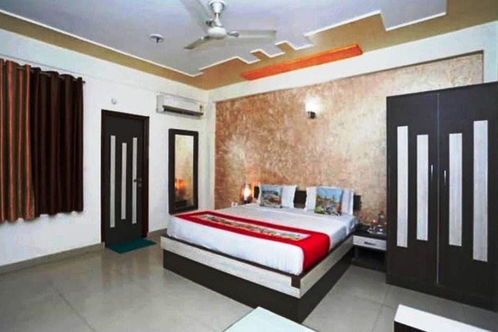 Room 10 of 22