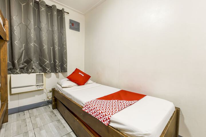 Room 12 of 84
