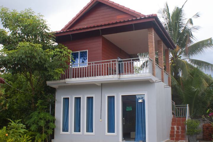 Room 4 of 45