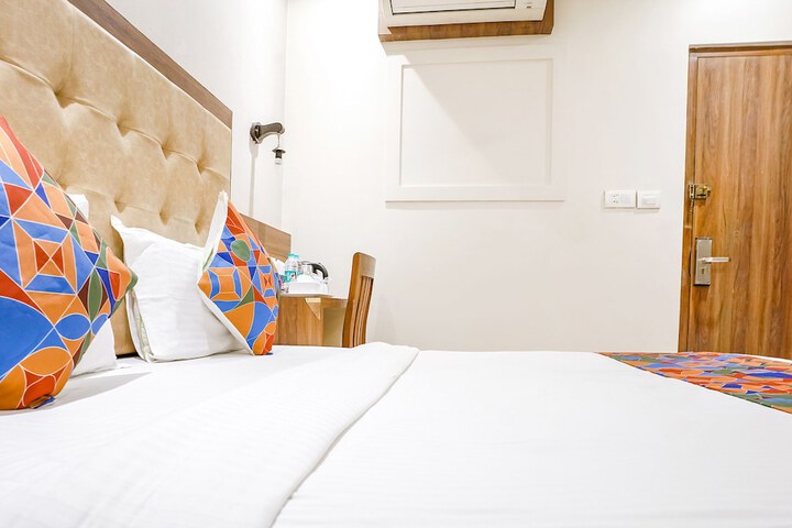 Room 20 of 30