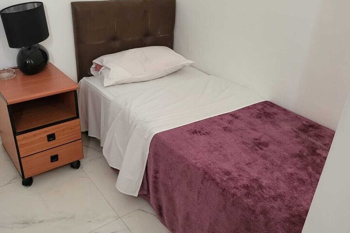 Room 10 of 22