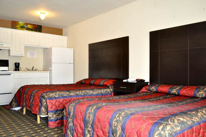 Room 5 of 32