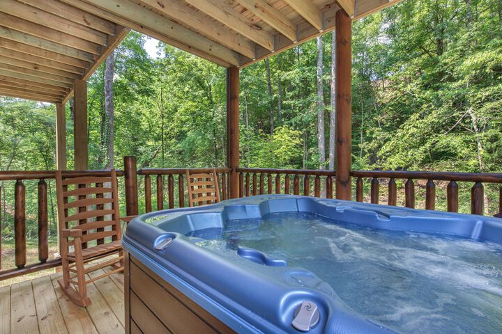 Matterhorn 4 BRS Pool Hot Tub Game Room WI FI Sleeps 10 in Sevierville, TN