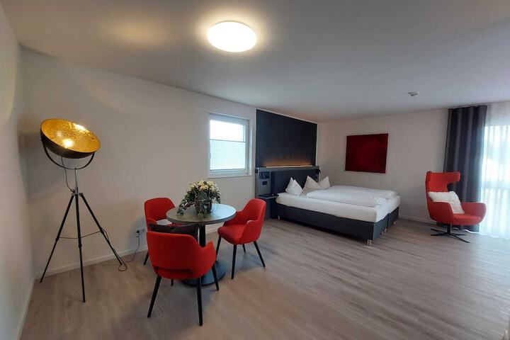 Room 21 of 41