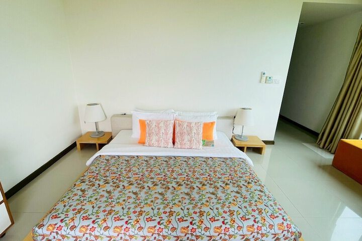 Room 26 of 74