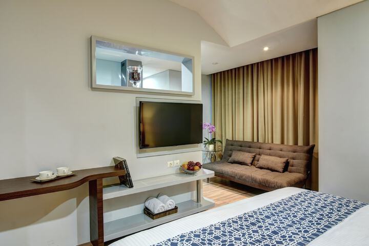 Room 15 of 32