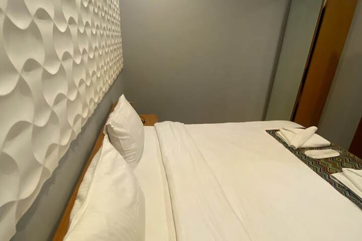 Room 22 of 41