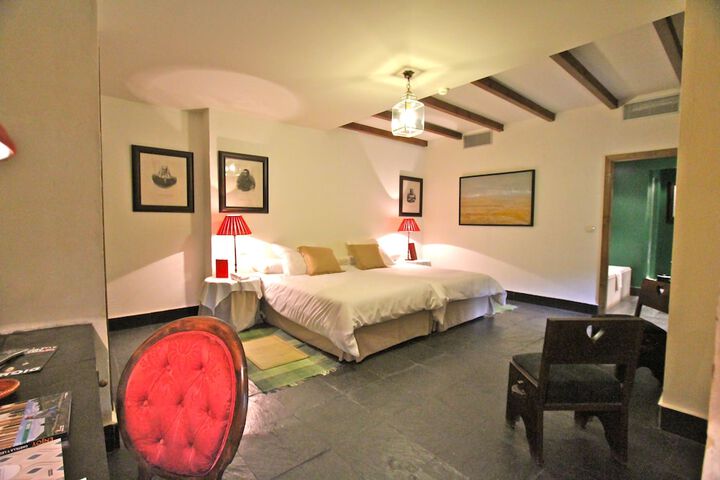 Room 15 of 51
