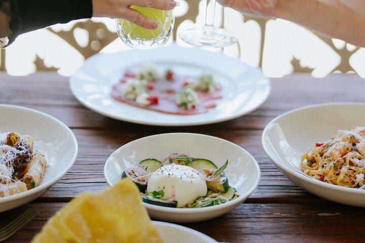 Dining 93 of 181