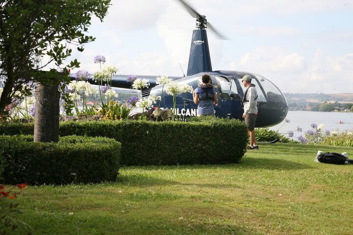 Helicopter/plane tours
