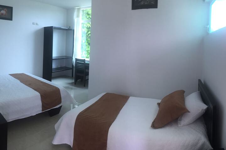Room 5 of 18