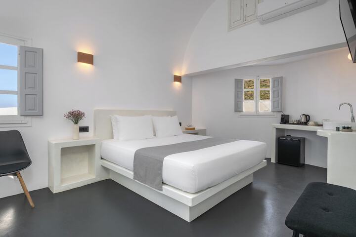 Room 13 of 39