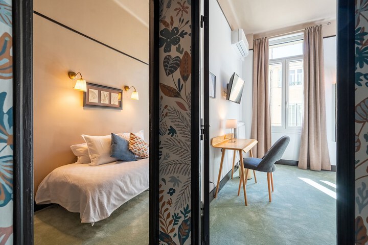 Room 18 of 39