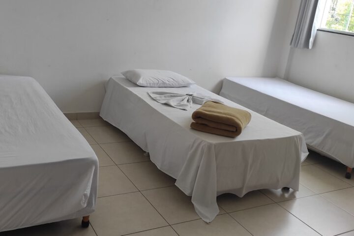 Room 2 of 7