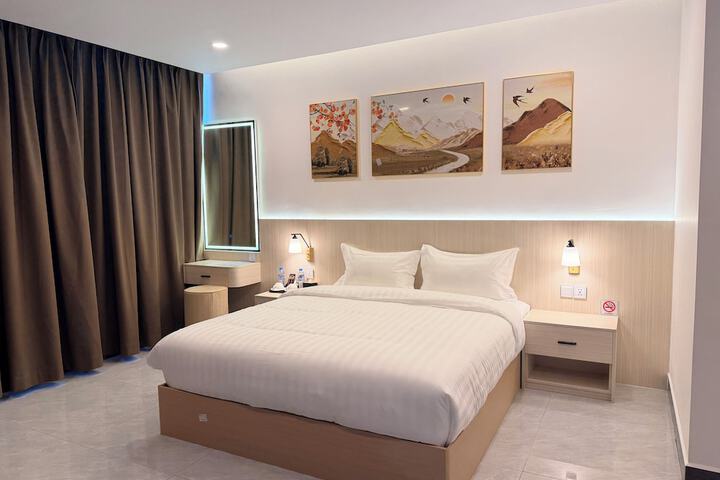 Room 46 of 68