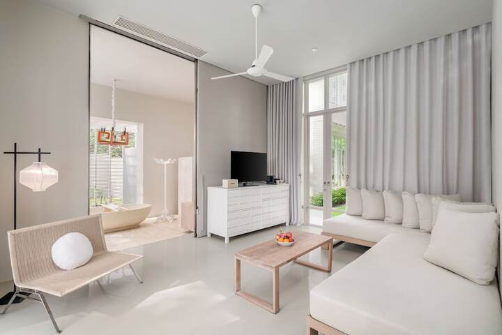 Room 47 of 172