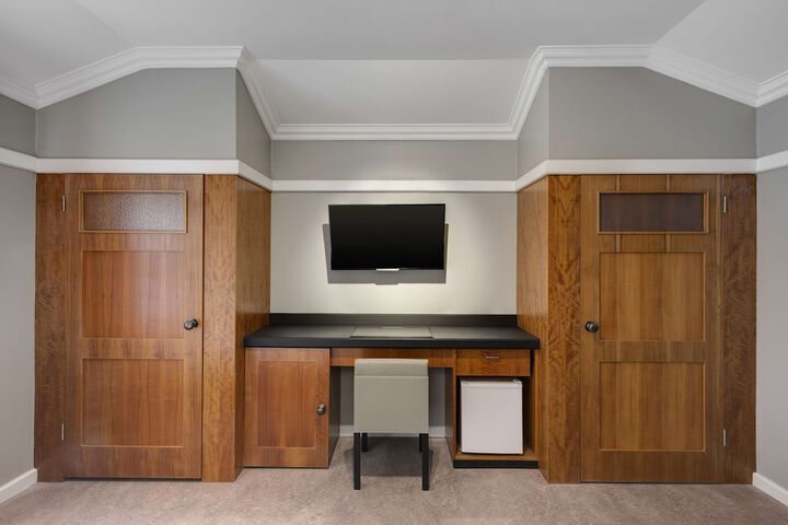 Room 20 of 66