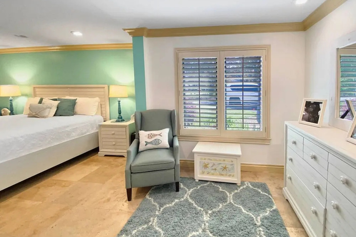 Augusta Antic at Sandestin by Destin Getaways