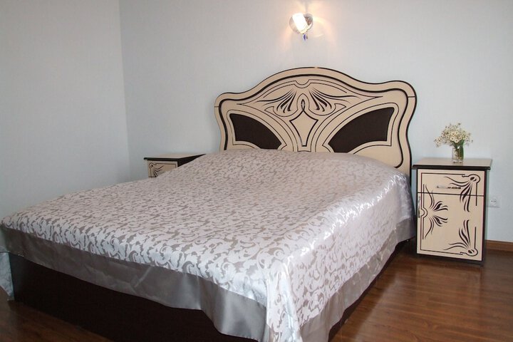 Room 3 of 31