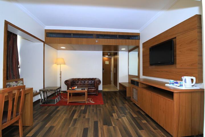 Room 18 of 32