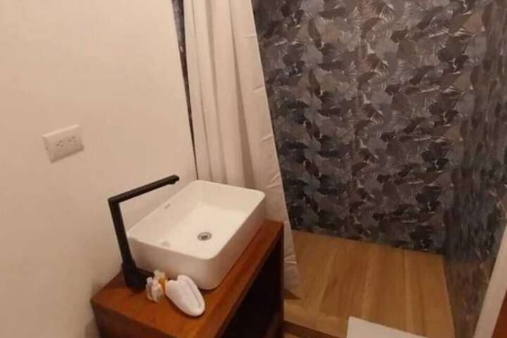 Room 46 of 99