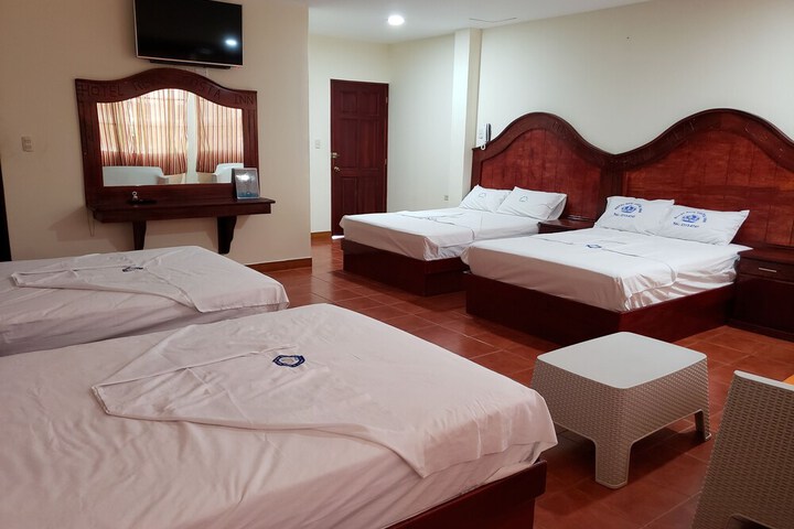 Room 7 of 43