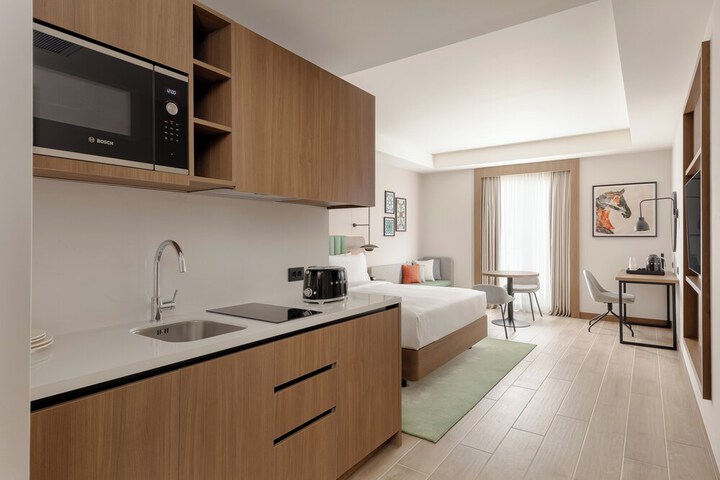 Room 37 of 118