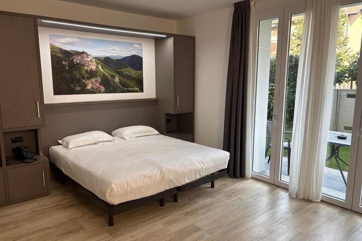 Room 13 of 57