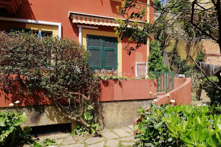 Bilocali Con Giardino Via Sivori
