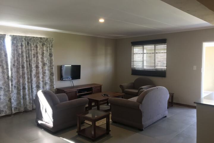 Room 13 of 23