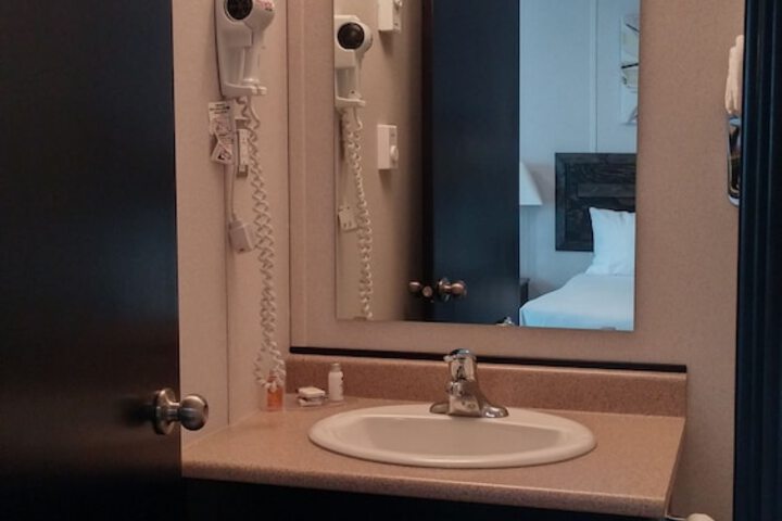 Room 19 of 21