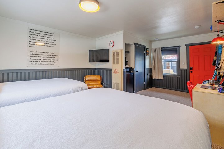 Room 26 of 60