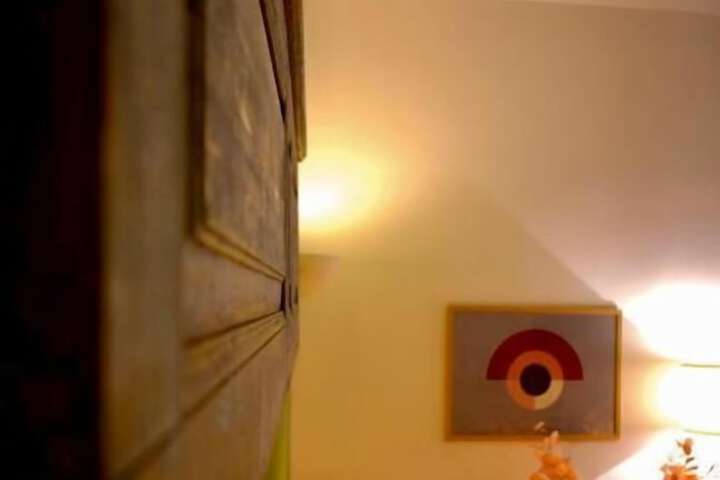 Room 18 of 40