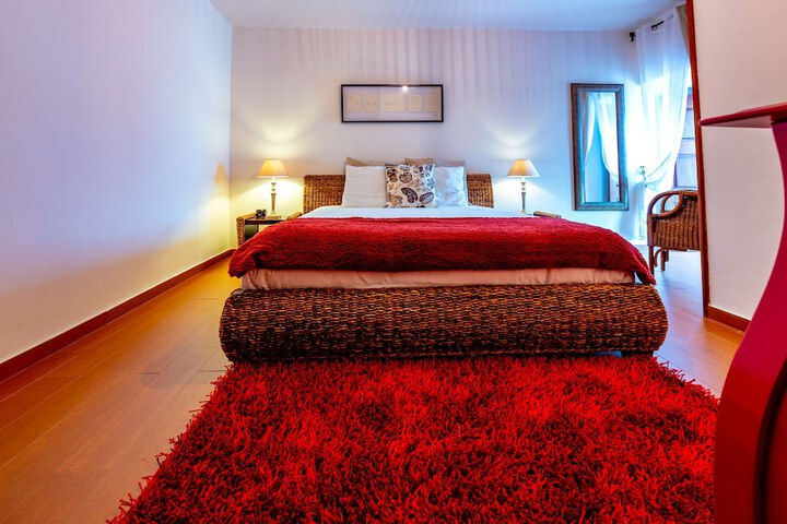 Room 45 of 123