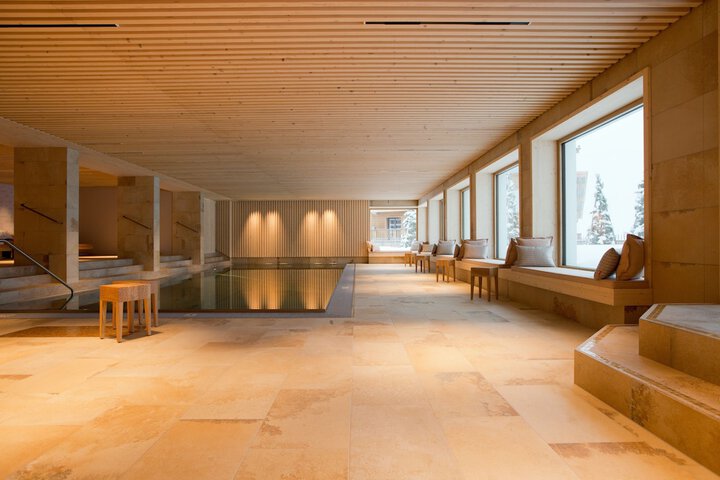 Pool 43 of 128