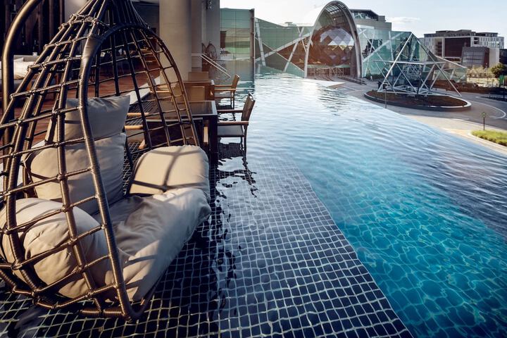 Pool 22 of 52