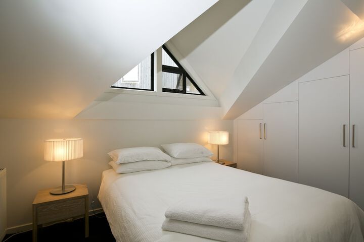 Room 8 of 39
