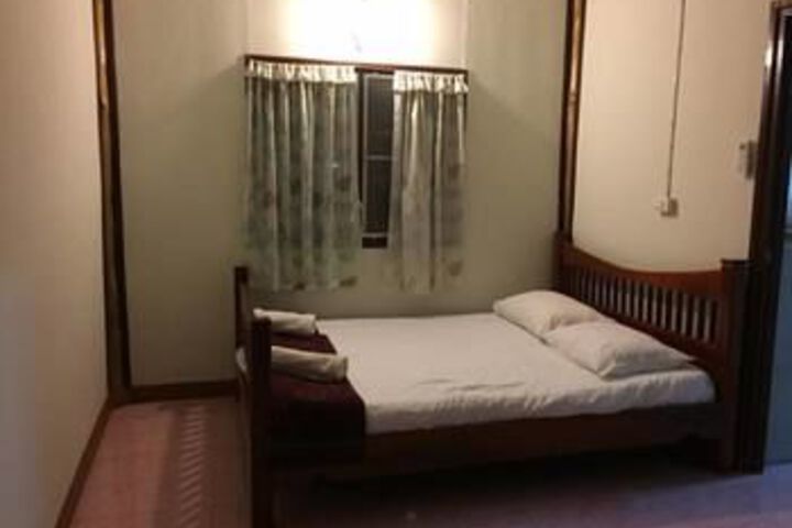 Room 19 of 27