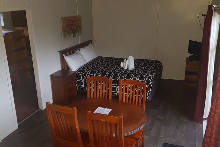 Room 3 of 24