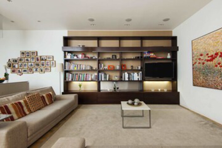 Room 15 of 28
