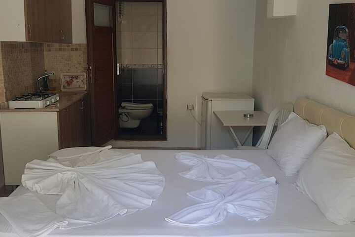 Room 15 of 91
