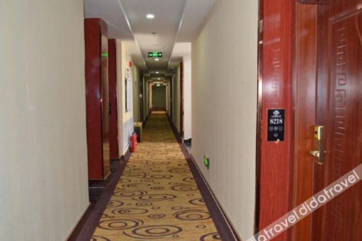 Hotel Interior 9 of 11