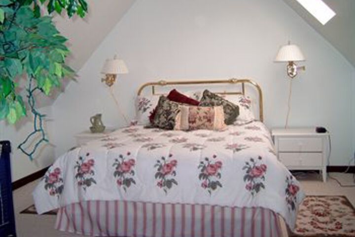Room 4 of 22