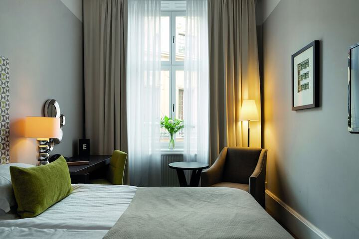 Room 26 of 57