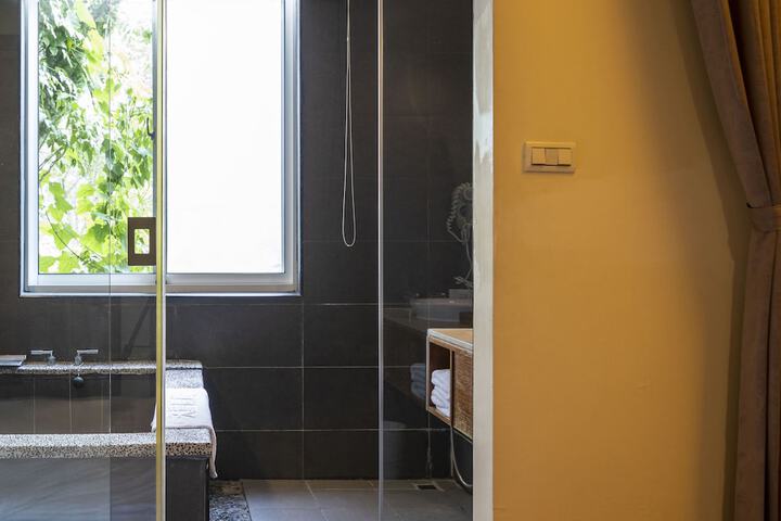 Room 20 of 70