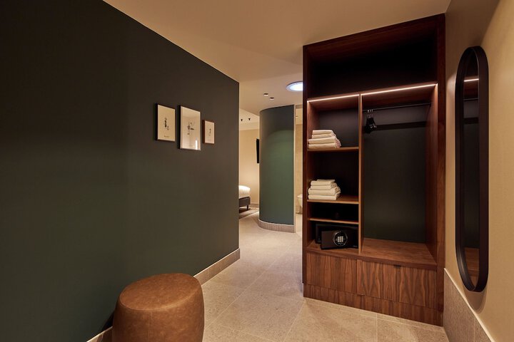 Room 20 of 58