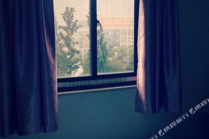 Junhao Business Hotel